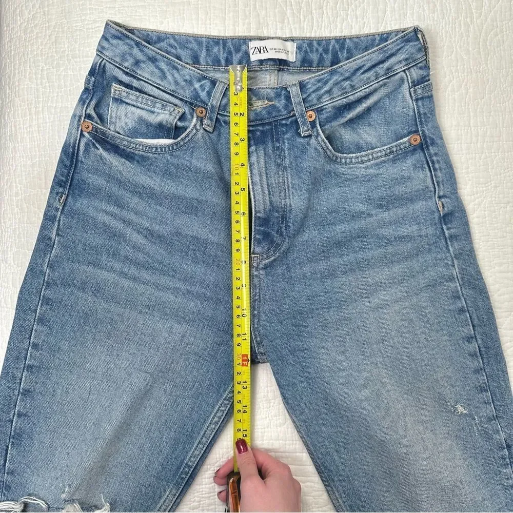 NWOT Zara super high waist light wash jeans, mom fit, size US 4, 28” waist - Picture 14 of 14